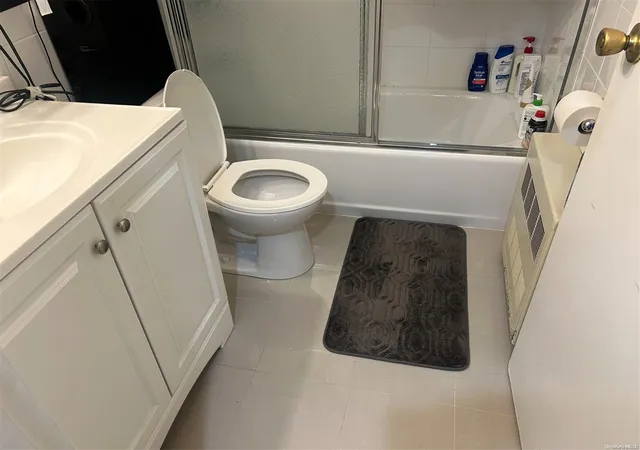 Listing Photo 5 - Condo for sale in building located at 108-44 41st Ave, New York, NY 11368