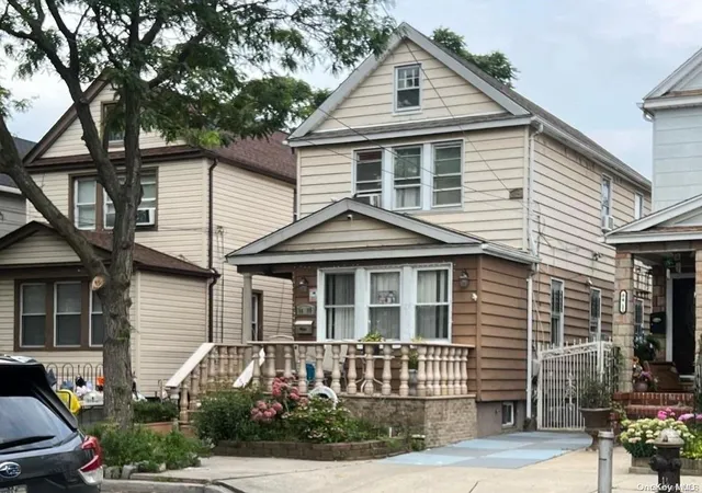 1st image of 84 09 107th Ave, Ozone Park, NY 11417 | MLS# L3578862
