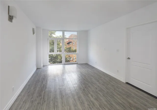 2nd image of 65 18 Austin St #2E, Rego Park, NY 11374 | MLS# L3579737
