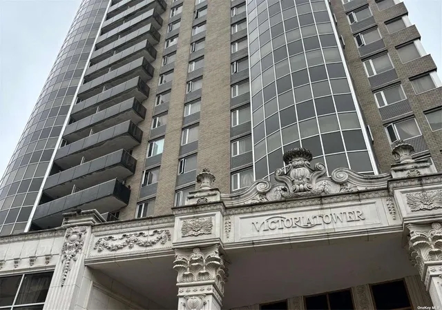 2nd image of 133-38 Sanford Ave, New York, NY 11355