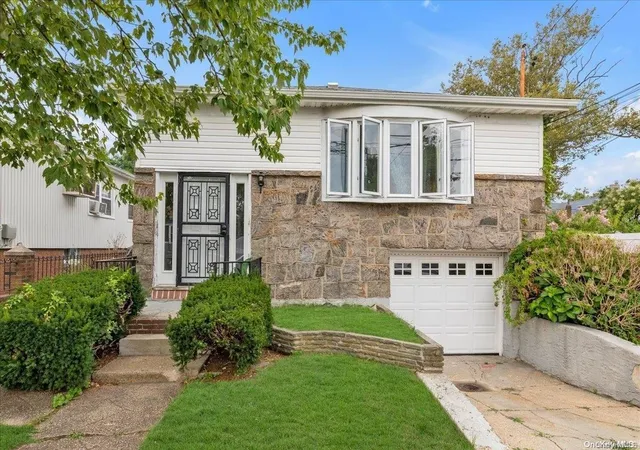 1st image of 15 03 Dunbar St, Far Rockaway, NY 11691 | MLS# L3581862