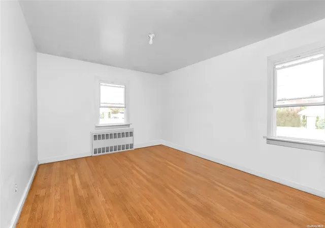 4th image of 15-03 Dunbar St, Far Rockaway, NY 11691 | MLS# L3581862