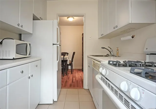 Photo 1 of Sale Pending at 3639 171 #26, Flushing, NY 11358 | MLS# L3582707 | Listing updated on 2024-12-03