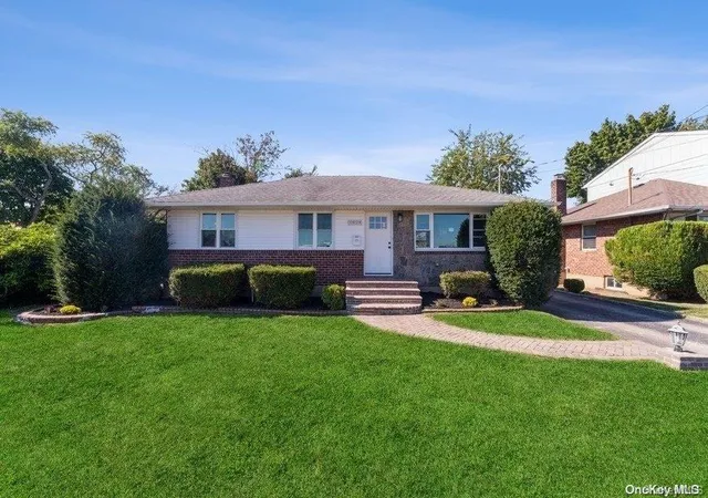 Single Family Residence at 1839 Front St, East Meadow, NY 11554 | MLS# L3584814 | | Sold on 2025-02-24