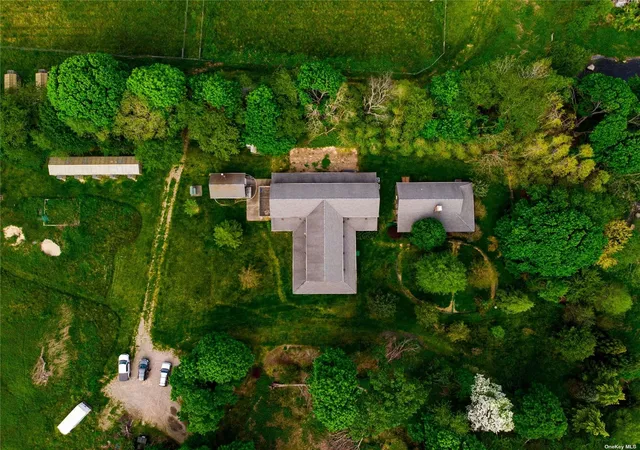 Photo 4 of Land for sale at 3994 Sound Ave, Riverhead, NY 11901 | MLS# L3585144 | Listing updated on 2026-07-21