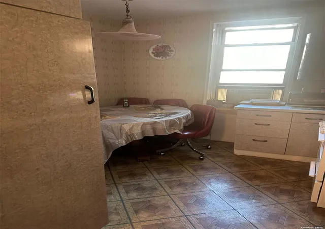 4th image of 65-65 Wetherole St #3K, Rego Park, NY 11374 | MLS# L3586486