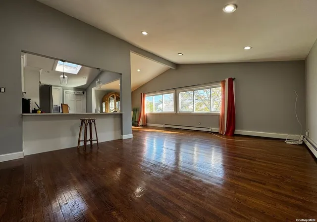 5th image of 1061 Northern Blvd, Hempstead, NY 11510 | MLS# L3586601