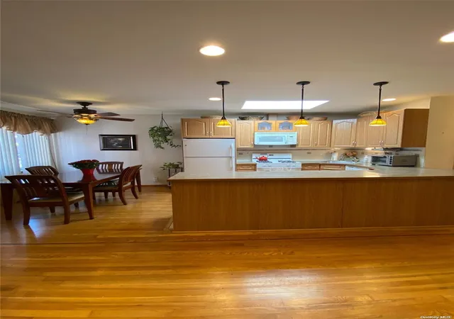 2nd image of 133 42 86th St, Ozone Park, NY 11417 | MLS# L3586791