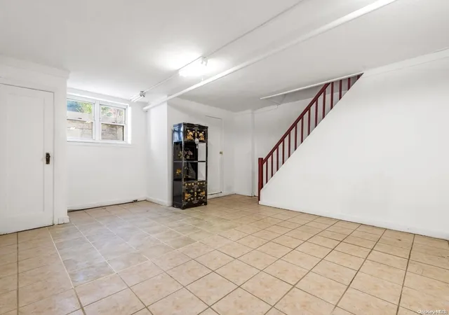 Photo 4 of Sale Pending at 31-14 77 Street, East Elmhurst, NY 11370 | MLS# L3587467 | Listing updated on 2025-04-08