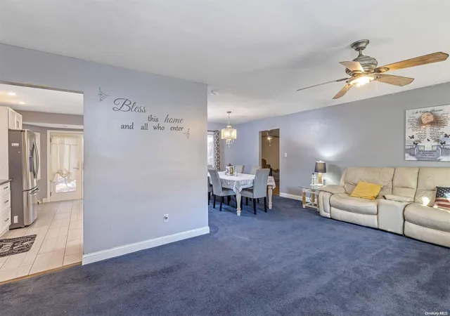 5th image of 25 Sweetbriar Dr, Mastic, NY 11950 | MLS# L3588301