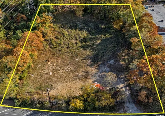 1st image of Shore Rd, Glenwood Landing, NY 11547 | MLS# L3589953