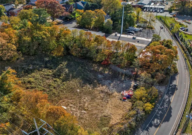 2nd image of Shore Rd, Glenwood Landing, NY 11547 | MLS# L3589953