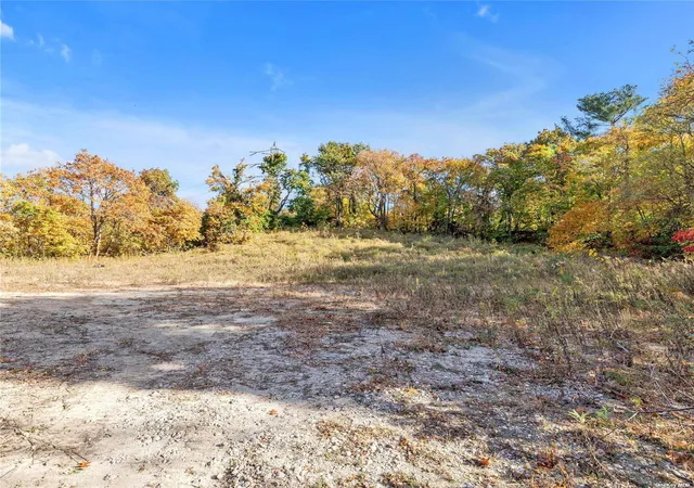 4th image of Shore Rd, Glenwood Landing, NY 11547 | MLS# L3589953