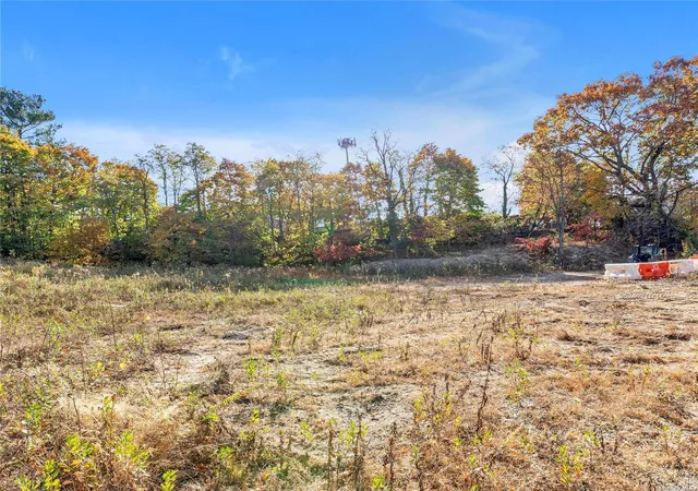 6th image of Shore Rd, Glenwood Landing, NY 11547 | MLS# L3589953