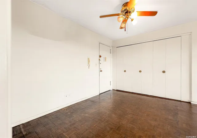 5th image of 111-20 73Rd Ave, New York City, NY 11375