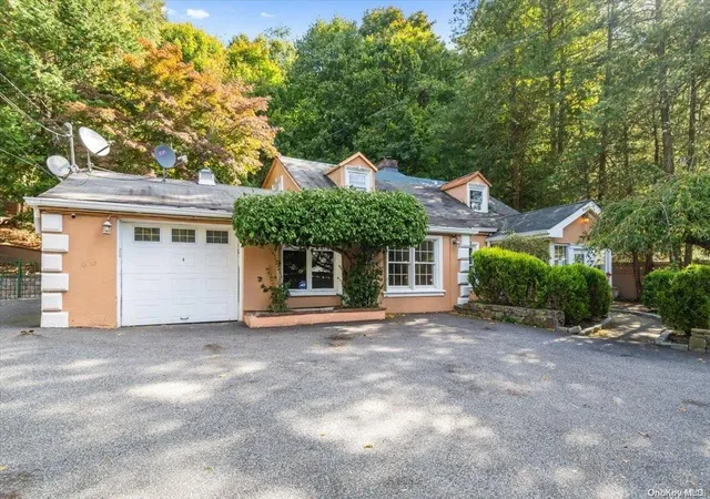 Photo 1 of Single family home for sale at 445 W Hartsdale Ave, Hartsdale, NY 10530 | MLS# L3591060 | Listing updated on 2024-11-27
