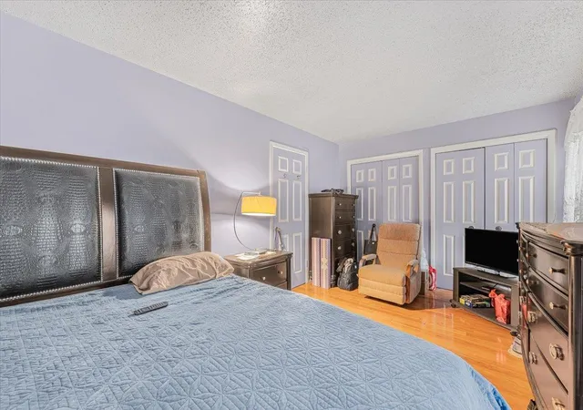 Photo 3 of Sale Pending at 1623 Undercliff Ave, Bronx, NY 10453 | MLS# 800266 | Listing updated on 2025-04-11
