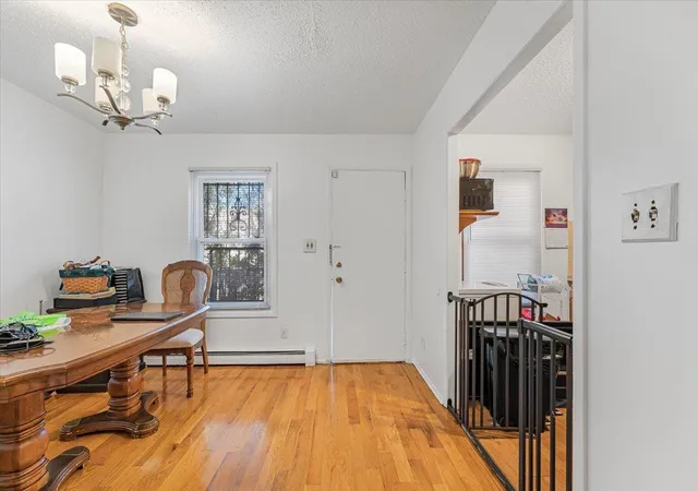 Photo 4 of Sale Pending at 1623 Undercliff Ave, Bronx, NY 10453 | MLS# 800266 | Listing updated on 2025-04-11