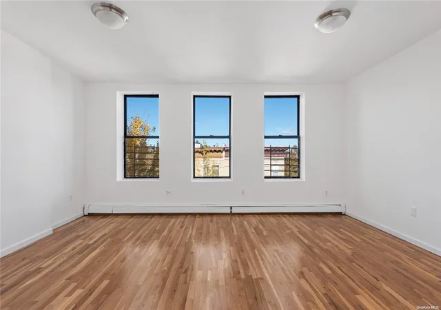 1st image of 446 Chauncey St #446-4, Brooklyn, NY 11233 | MLS# L3591437