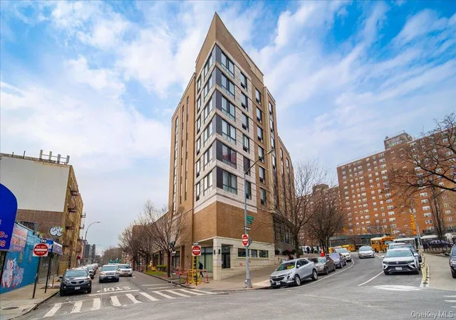 House for sale at 150 Featherbed Ln #4B, Bronx, NY 10452 | MLS# 800622 | Listing updated on 2026-03-01