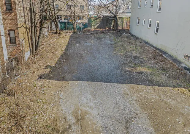Photo 4 of Sale Pending at 1448 & 1450 Rosedale Ave, New York, NY 10460 | MLS# 801134 | Listing updated on 2025-10-22