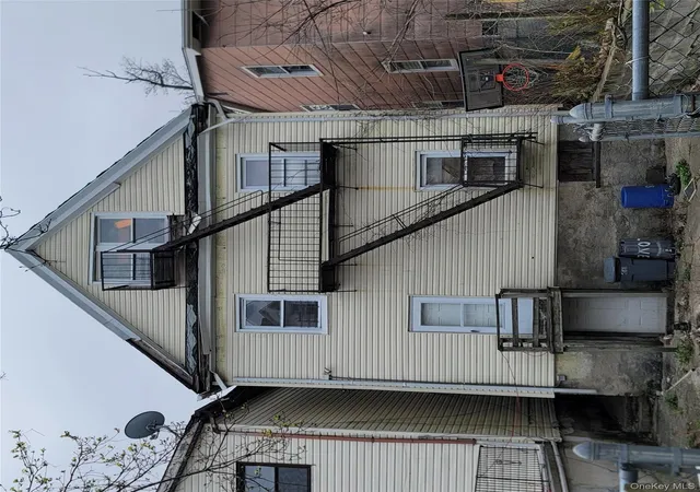 Listing Photo 3 - Condo for sale in building located at 437 S 5th Ave, Mount Vernon, NY 10550