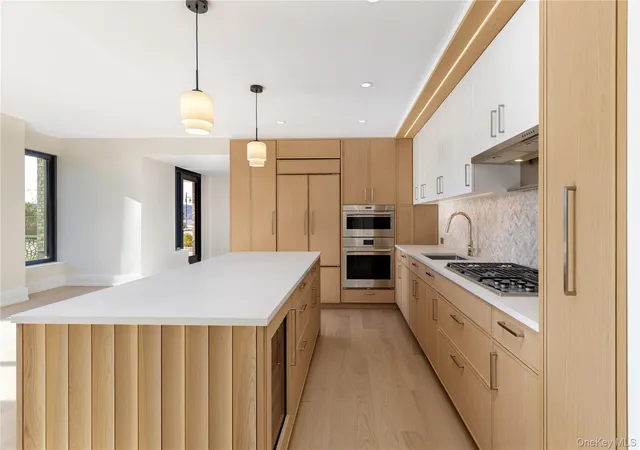 5th image of 4 Lighthouse Lndg #310, Tarrytown, NY 10591 | MLS# 801474