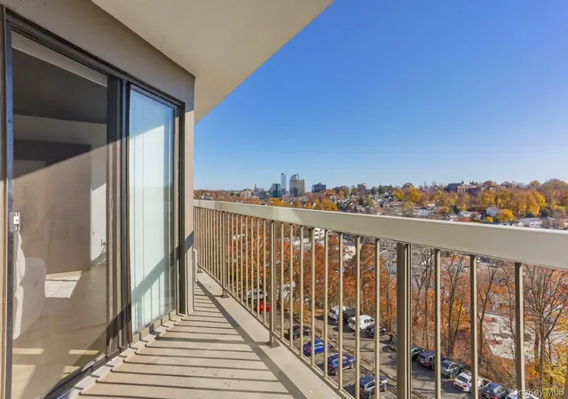 Homes for sale in White Plains, NY | 500 High Point Dr #709, White Plains, NY 10530 | MLS# 801519