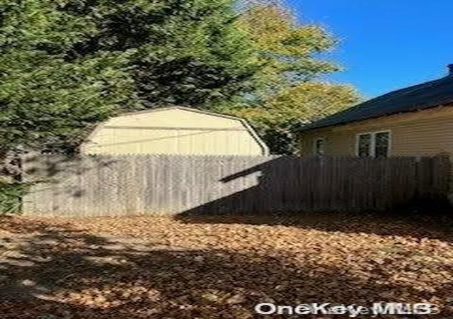 5th image of 132 S 7Th St, Lindenhurst, NY 11757 | MLS# L3593179
