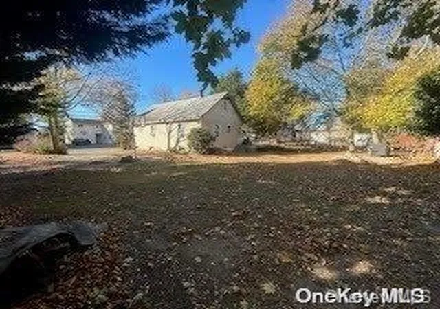 6th image of 132 S 7th St, Lindenhurst, NY 11757 | MLS# L3593179
