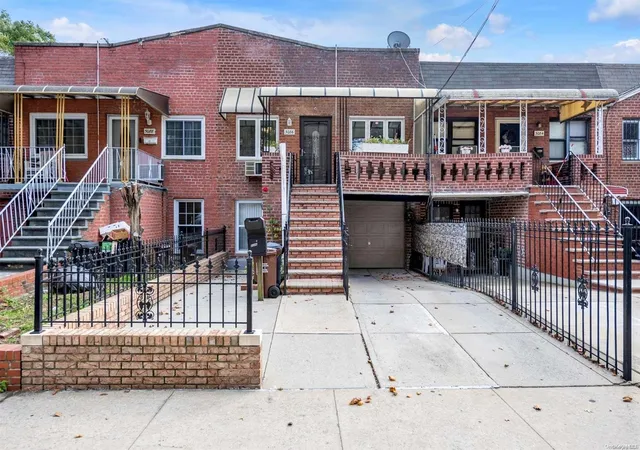 1st image of 3086 Avenue W, Brooklyn, NY 11229 | MLS# L3593297