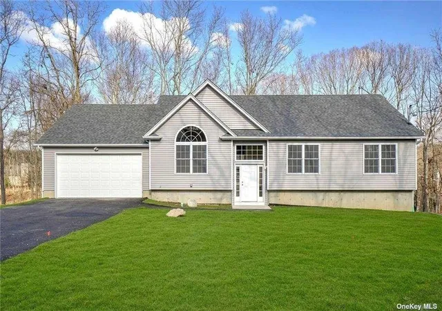 Photo 5 of Single family home for sale at Lot 4 Bunker Ln, Middle Island, NY 11953 | MLS# 1439487 | Listing updated on 2025-11-29