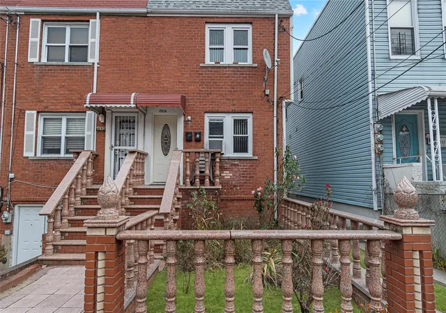 Photo 2 of Sale Pending at 2934 Throop Ave, Bronx, NY 10469 | MLS# 803643 | Listing updated on 2026-01-12