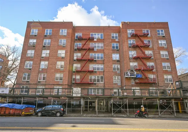 1st image of 6535 Broadway #6A, Bronx, NY 10471 | MLS# 803757