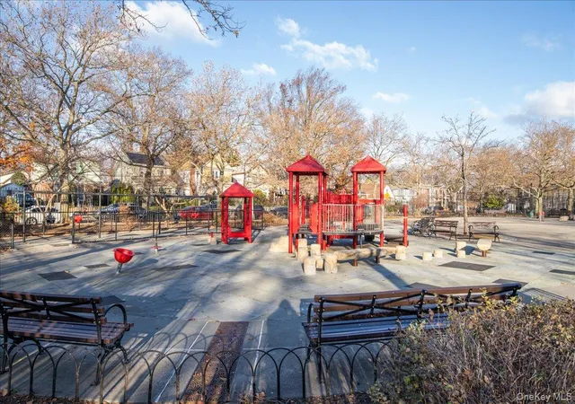 Photo 2 of Sale Pending at 139 16 219th, Laurelton, NY 11413 | MLS# 804137 | Listing updated on 2026-07-19