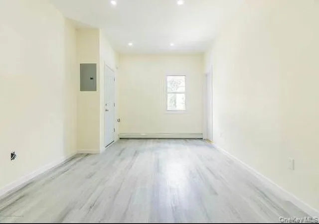 Photo 4 of Sale Pending at 88 Taft Avenue, Staten Island, NY 10301 | MLS# 805021 | Listing updated on 2026-07-04