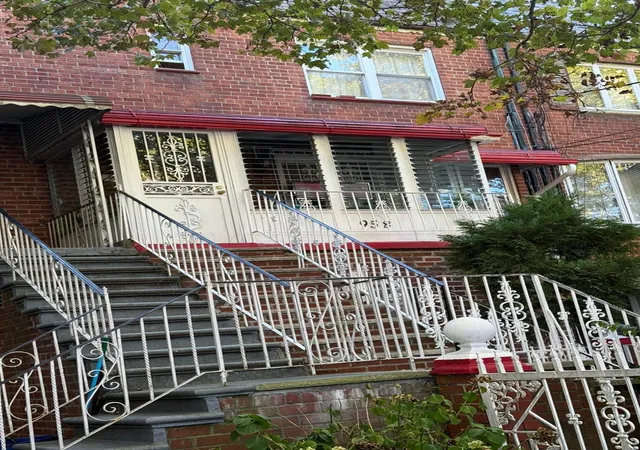 Photo 3 of Sale Pending at 958 E 103rd Street, Brooklyn, NY 11236 | MLS# 806095 | Listing updated on 2025-08-21