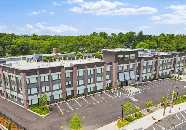 Photo 1 of Condo for sale at 218 Middle Neck Rd #302, North Hempstead, NY 11021 | MLS# 808510 | Listing updated on 2026-09-27