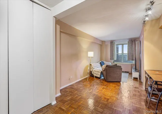 3rd image of 107-40 Queens Blvd #7G, Forest Hills, NY 11375 | MLS# 809860