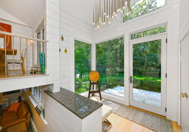 Photo 3 of Sale Pending at 17 Beaumont Dr, Melville, NY 11747 | MLS# 811189 | Listing updated on 2026-03-14
