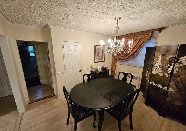 4th image of 61-26 245Th Pl #F-2, Little Neck, NY 11362 | MLS# 811278