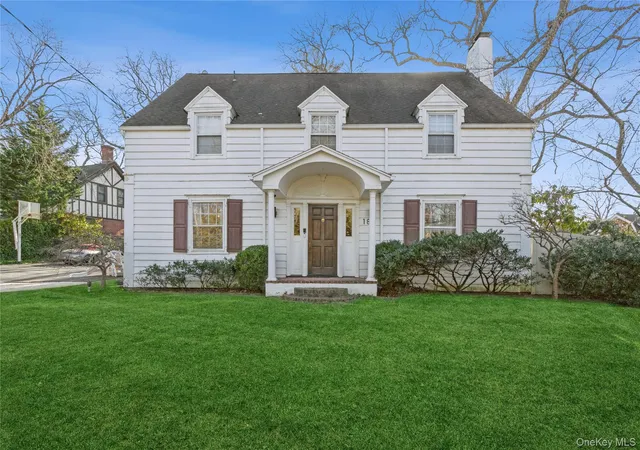 Single family home for sale at 180 Longwood Xing, Lawrence, NY 11559 | MLS# 811761