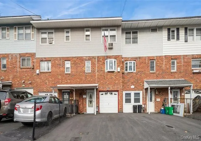 Homes for sale in Haverstraw, NY | 18 Brownsell Ave, Haverstraw, NY 10993 | MLS# 813102