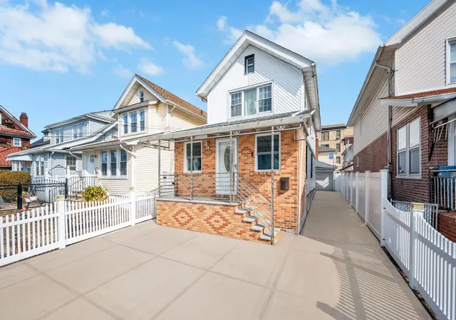 Photo 3 of Sale Pending at 11115 117th Street, South Ozone Park, NY 11420 | MLS# 813809 | Listing updated on 2025-04-23