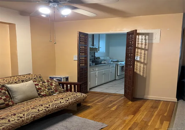Photo 3 of House for sale at 33-24 Junction Blvd #3M, Jackson Heights, NY 11372 | MLS# 814823 | Listing updated on 2026-07-13