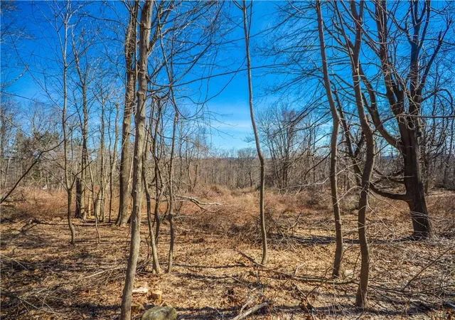 Photo 2 of Sale Pending at 620 Sleepy Holw Rd, Briarcliff Manor, NY 10510 | MLS# 816970 | Listing updated on 2025-03-12