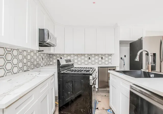 Homes for sale in Mount Vernon, NY | 65 W 2Nd St #2, Mount Vernon, NY 10550 | MLS# 819524