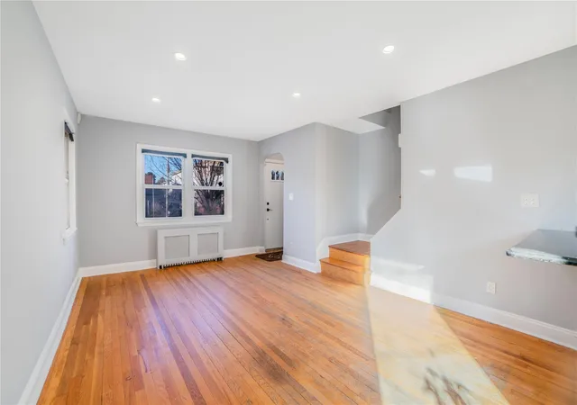 4th image of 246-62 87Th Ave, Bellerose, NY 11426 | MLS# 819923