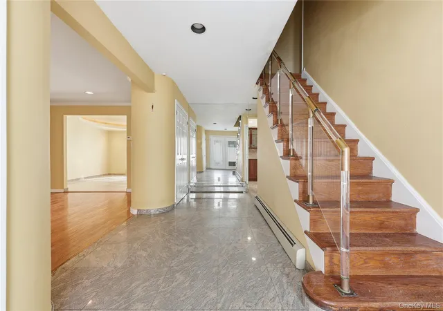 3rd image of 748 Sherwood St, Hempstead, NY 11581 | MLS# 821399