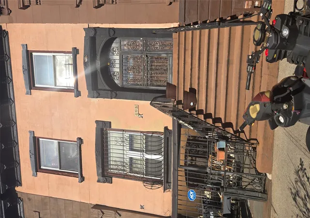 Photo 2 of Sale Pending at 495 Halsey St, Brooklyn, NY 11233 | MLS# 823128 | Listing updated on 2025-06-04